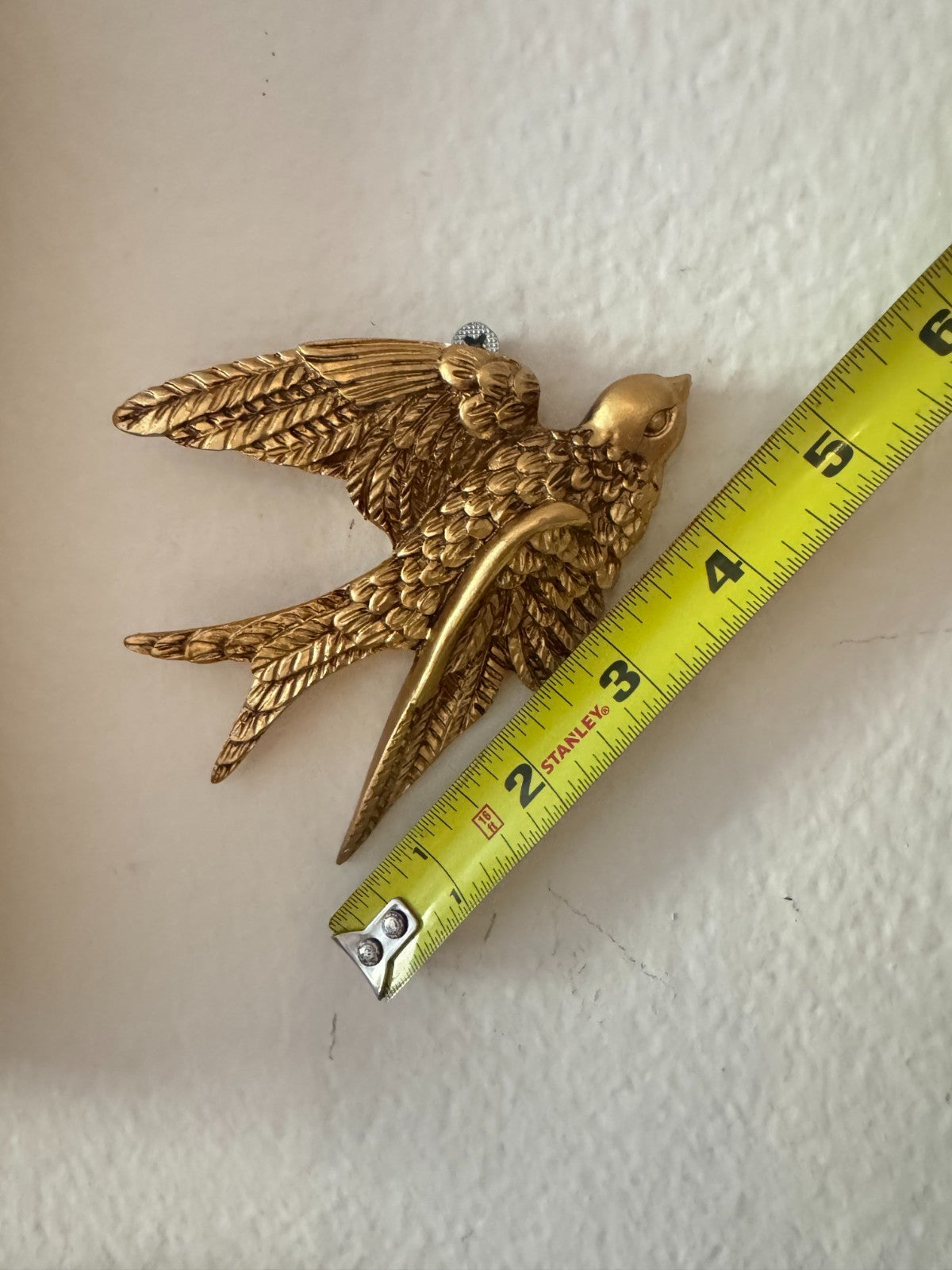 Golden Resin Flying Swallows Wall Decor – Set of 3 Birds (1 Large 7”, 2 Small 5”