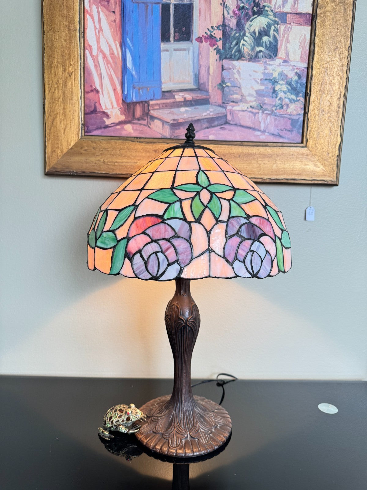 Tiffany-Style Stained Glass Table Lamp with Floral Shade & Bronze-Tone Base – 20