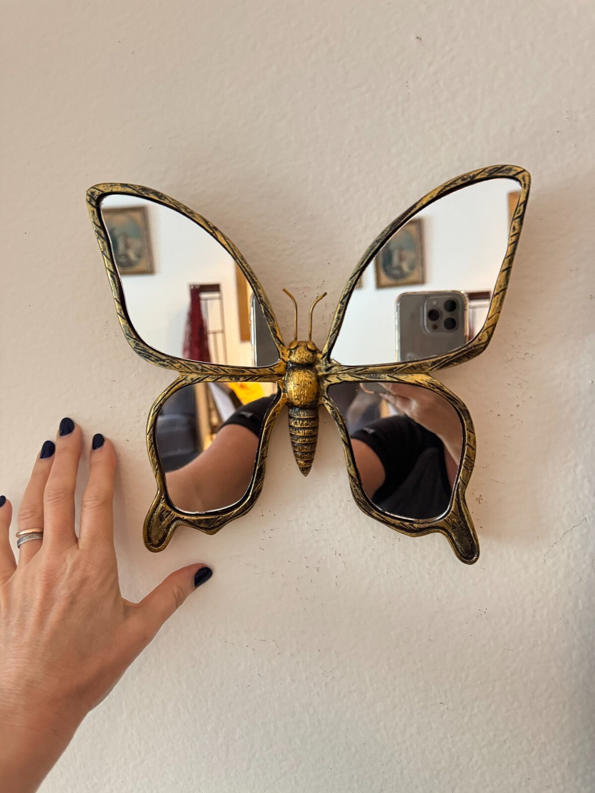 Gold Resin Butterfly Wall Decor with Mirror Inlay – 9” x 8” Brand New