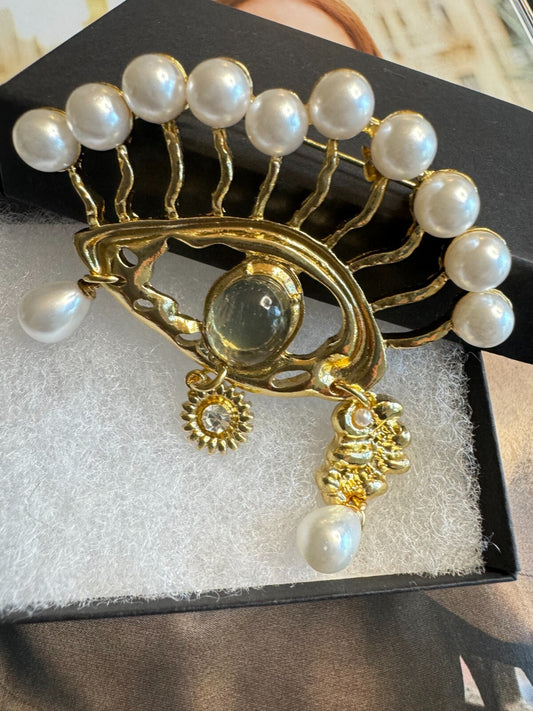 Pearl Eye Brooch| Casual Party Pin |Women Unisex| Free Shipping 2-5 Day