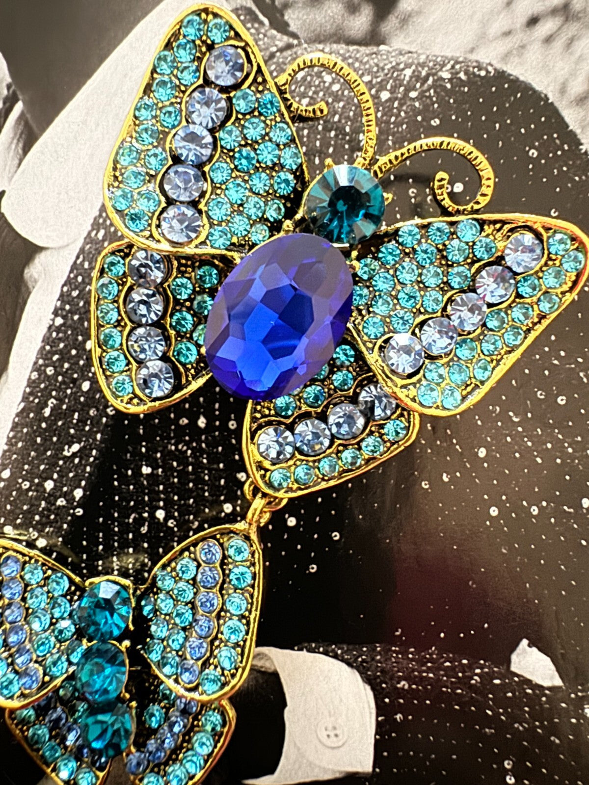 Long Butterly Pendant Brooch Gift Box Women Pin  Free  Shipping 2-5 Days