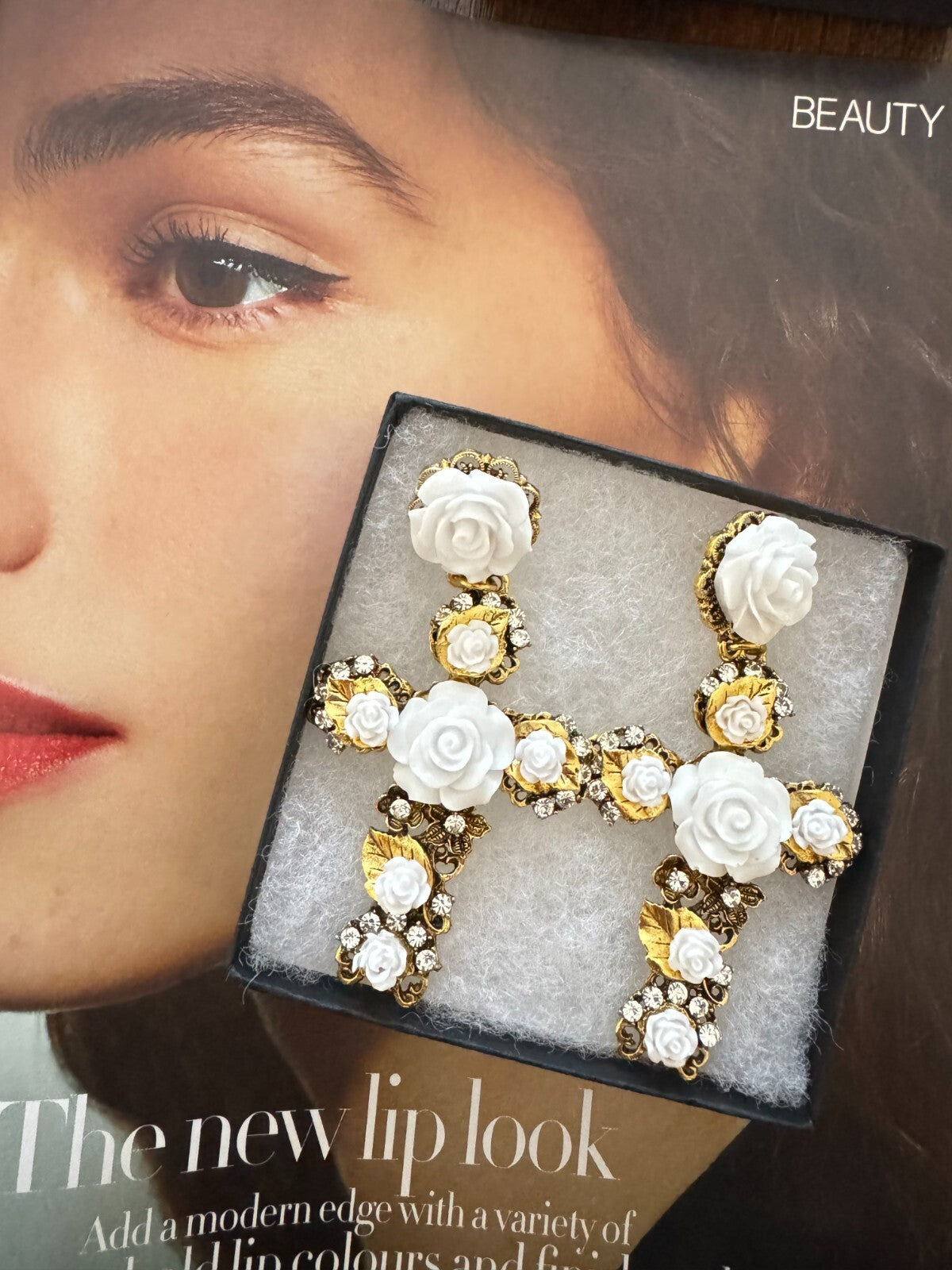 Roses Cross Earring| Fashion Vintage Accessory|  Pin Free Shipping 2-5 Days