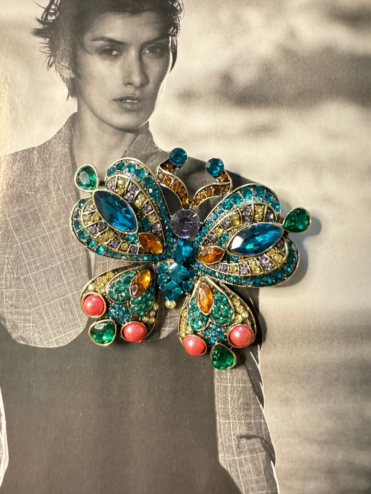 Rhinestone Butterfly Brooch Women Unisex Pin Party Casual Free Shipping