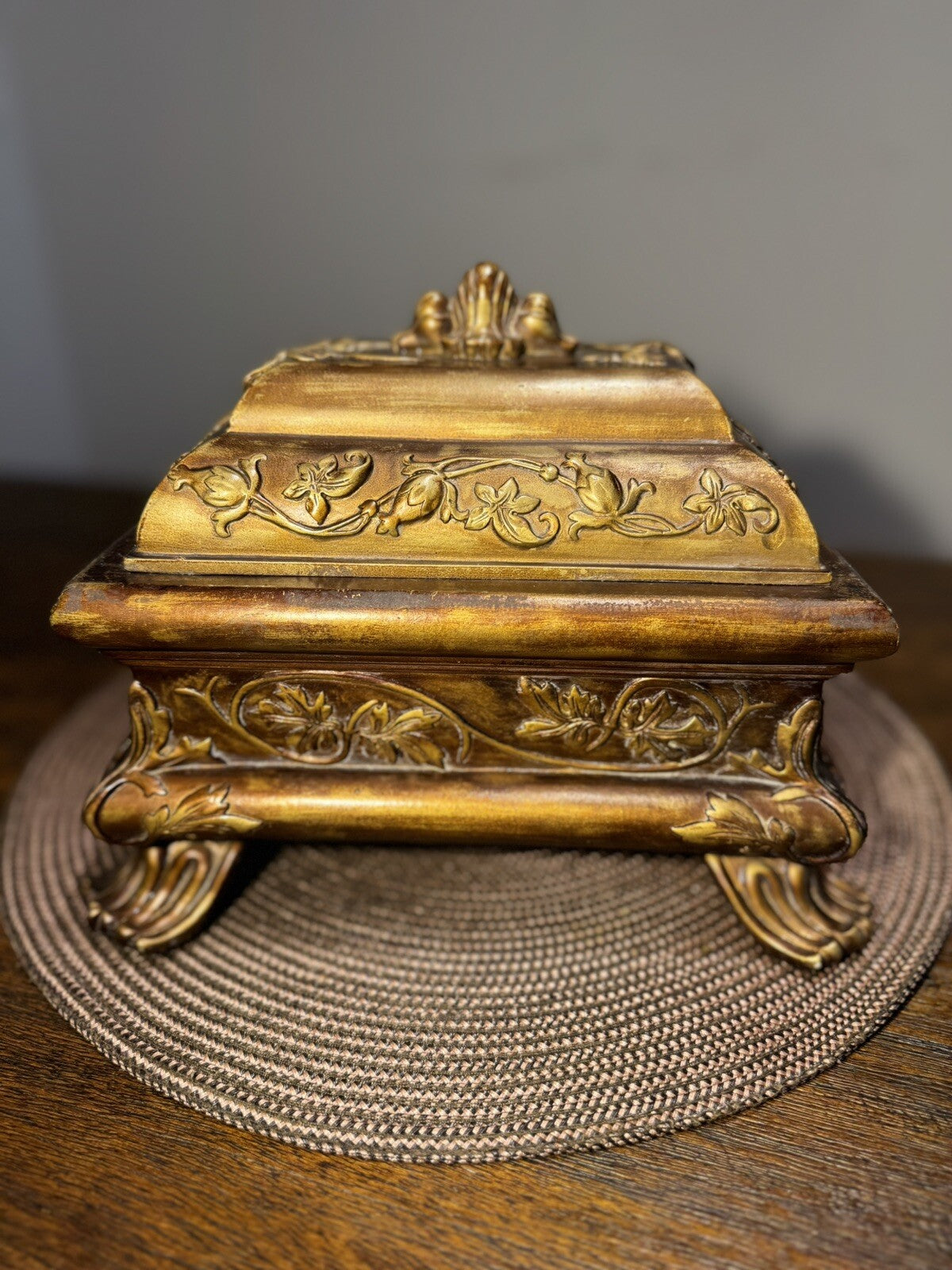 Vintage Handcrafted Jewelry Box Antic Style Design Stone
