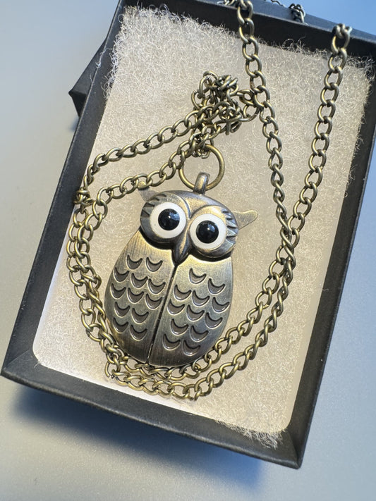 Owl Pendant Necklace Quartz Watch – Bronze Tone,  with Movable Wings