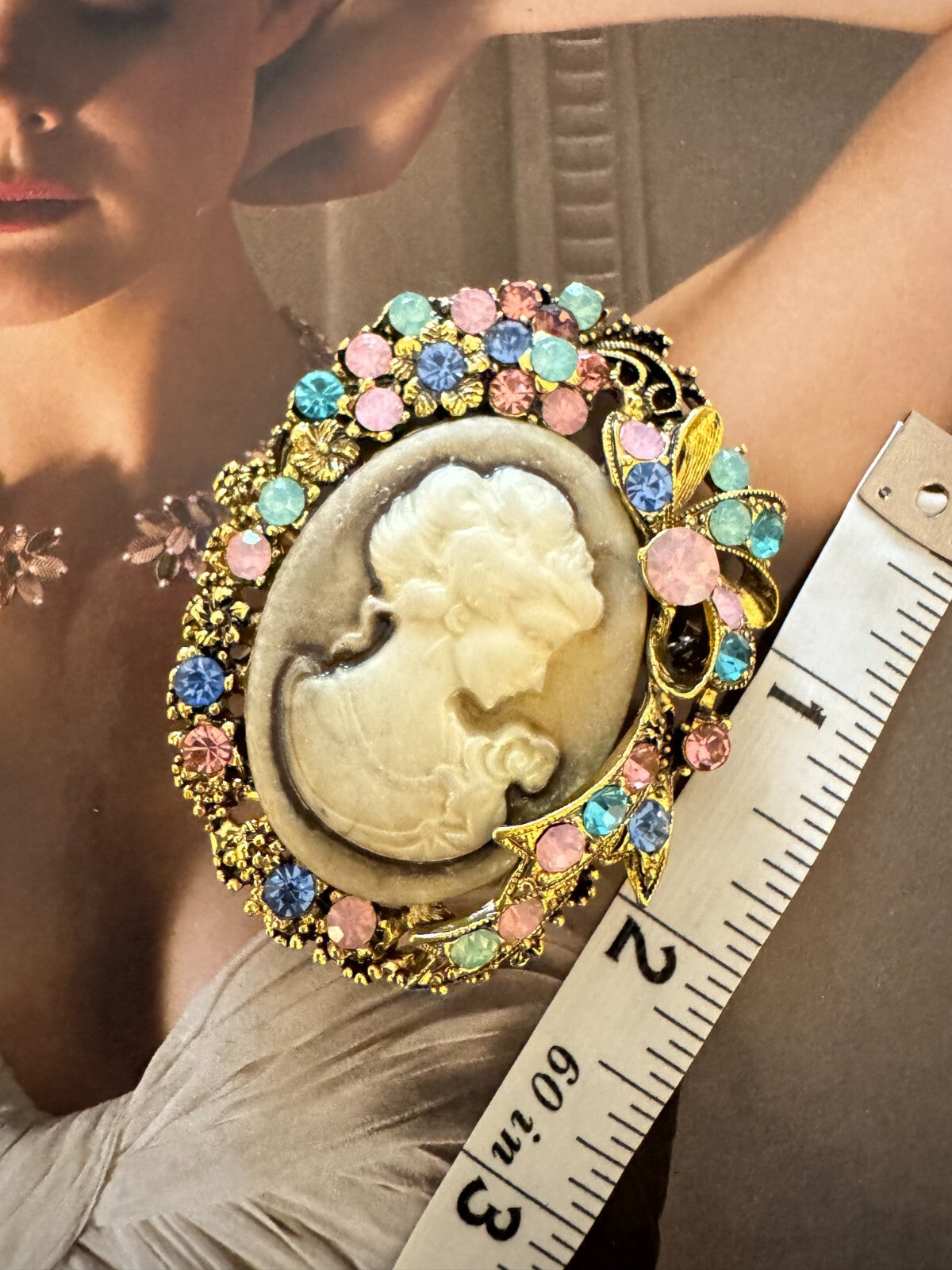 Vintage Cameo Pendant  Brooch |Gift Box|  Party Casual Pin |Free Shipping2-5Days