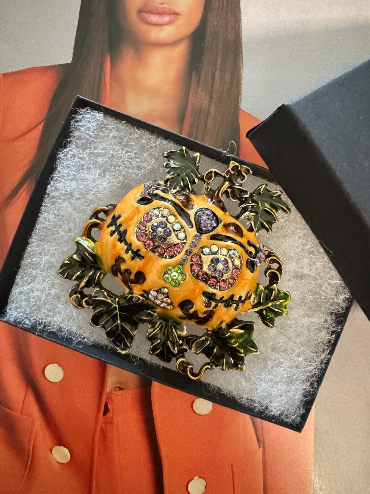 Rhinestone Pumpkin Brooch Halloween Party Pin Women Unisex Free Shipping 2-5 Day