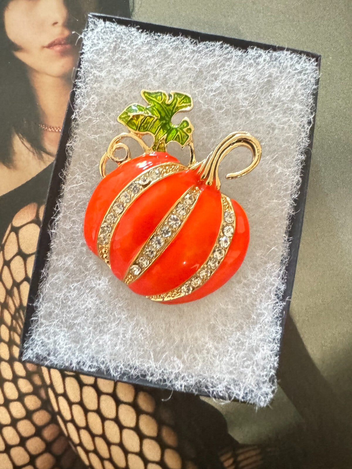 Rhinestone Pumpkin Brooch Halloween Party Pin Women unisex Free Shipping