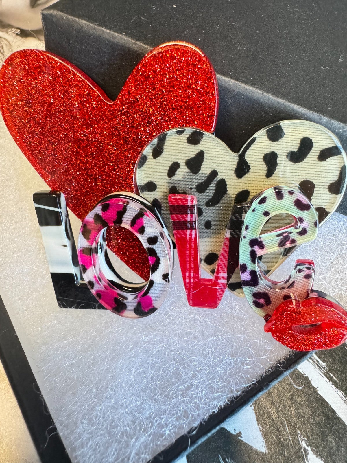 Acrylic Love Heart Brooch| Gift Box |Women Unisex |Free Shipping 2-5 Day