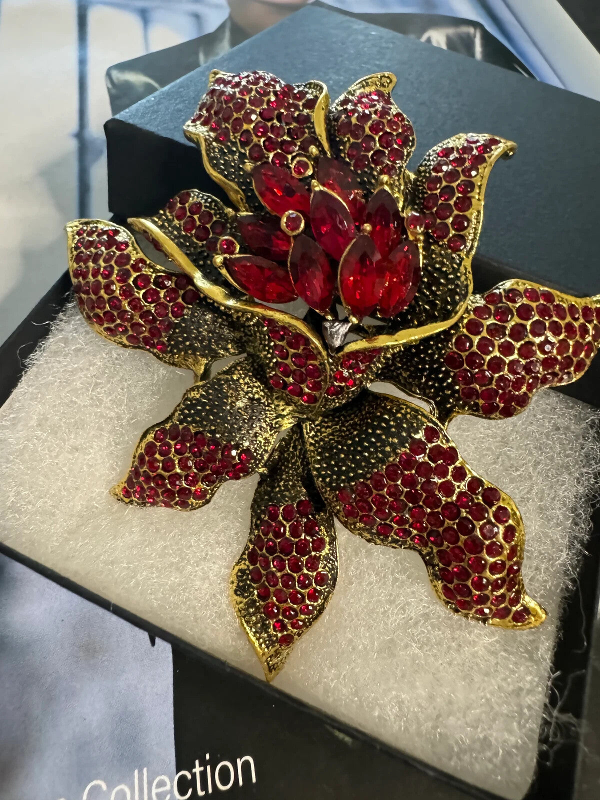 Orchid Brooch Fast Free Shipping   Gift Box Women Unisex Party Pin Brooches