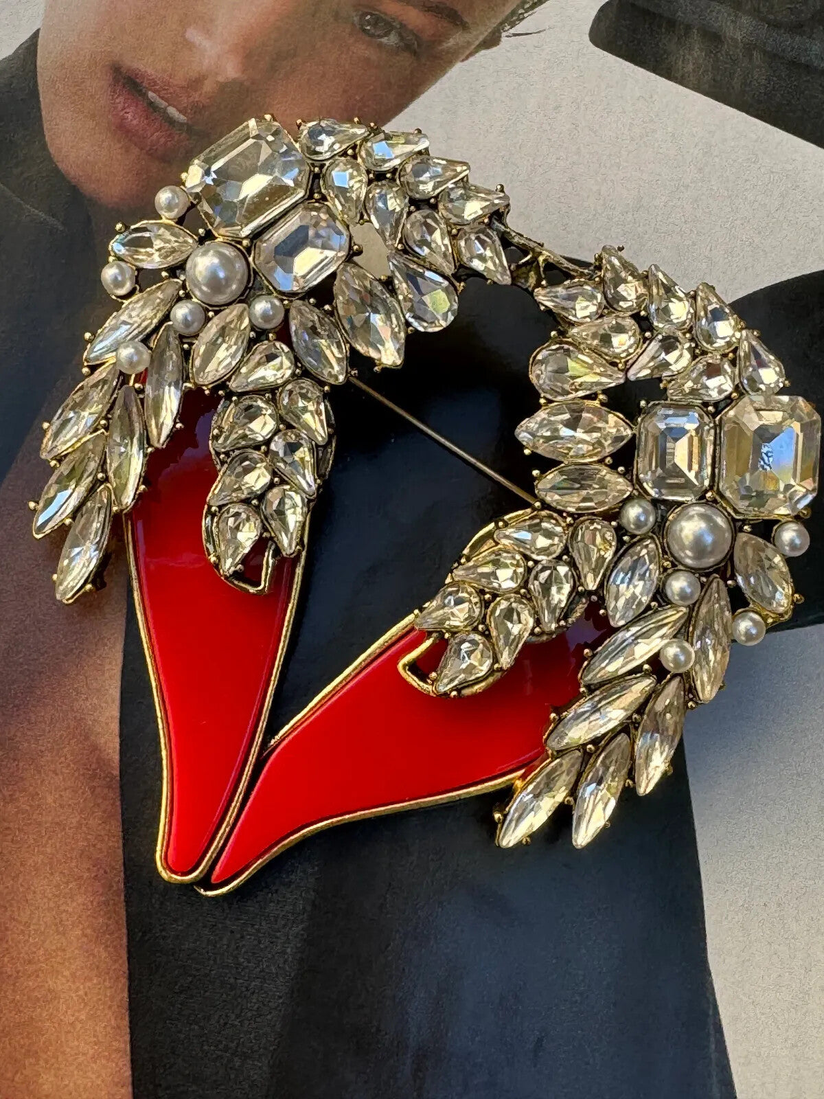 Heart  Brooch Love Pin  Gift Box Women Unisex Pin Free Shipping 2-5 Days