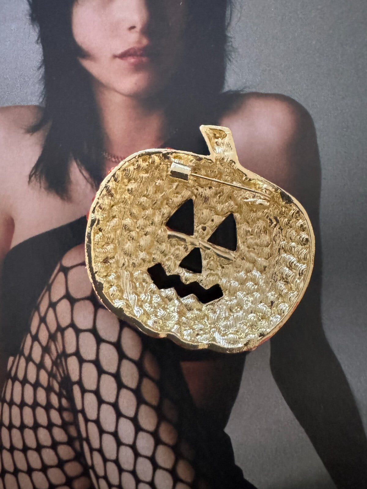 Rhinestone Pumpkin Brooch Halloween Party Pin Women unisex Free Shipping 2-5 Day