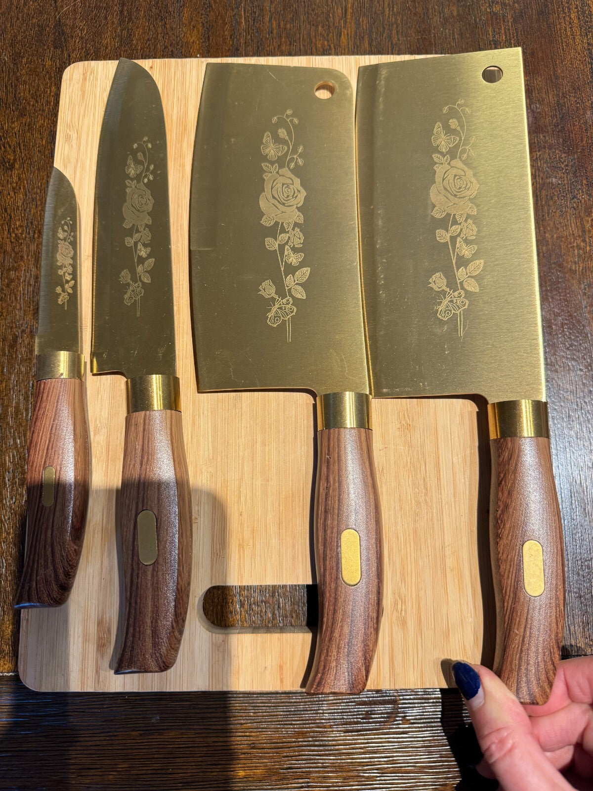 Elegant 4Piece Gold Knife Set with Floral Engraving Wooden Handles Chef, Santoku