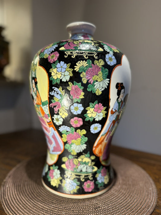 Large Vintage Classic Chinese Ceramic Vase Art Home Decor