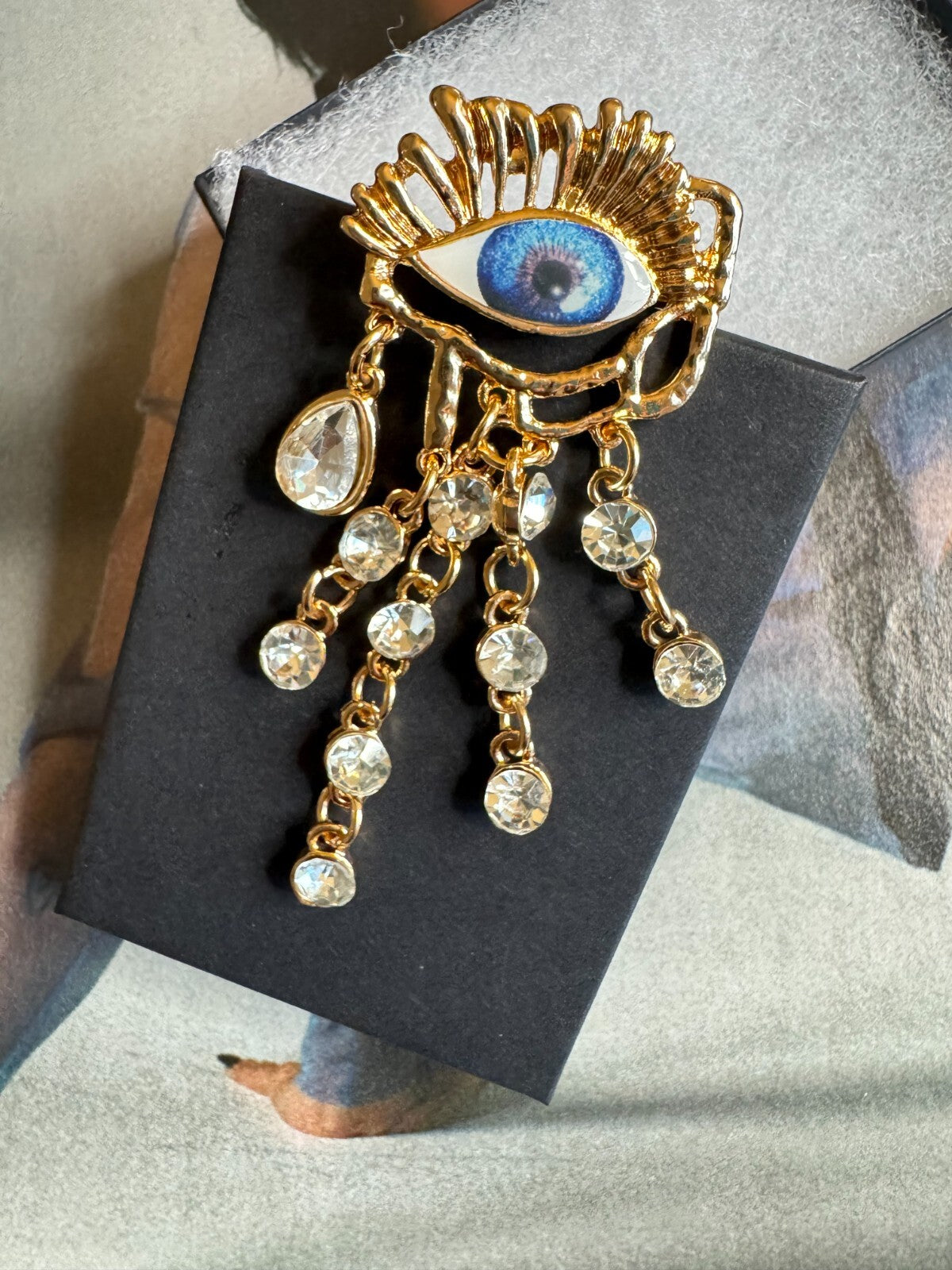 Rhinestone Eye Brooch| Casual  Party Pin |Women Unisex| Free Shipping 2-5 Day