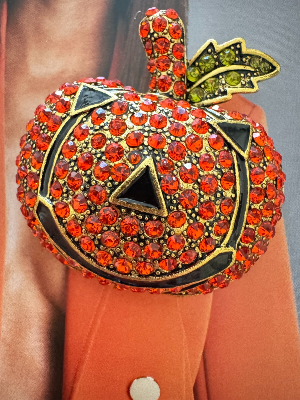 Rhinestone Pumpkin Brooch Halloween Party Pin Women Unisex Free Shipping 2-5 Day