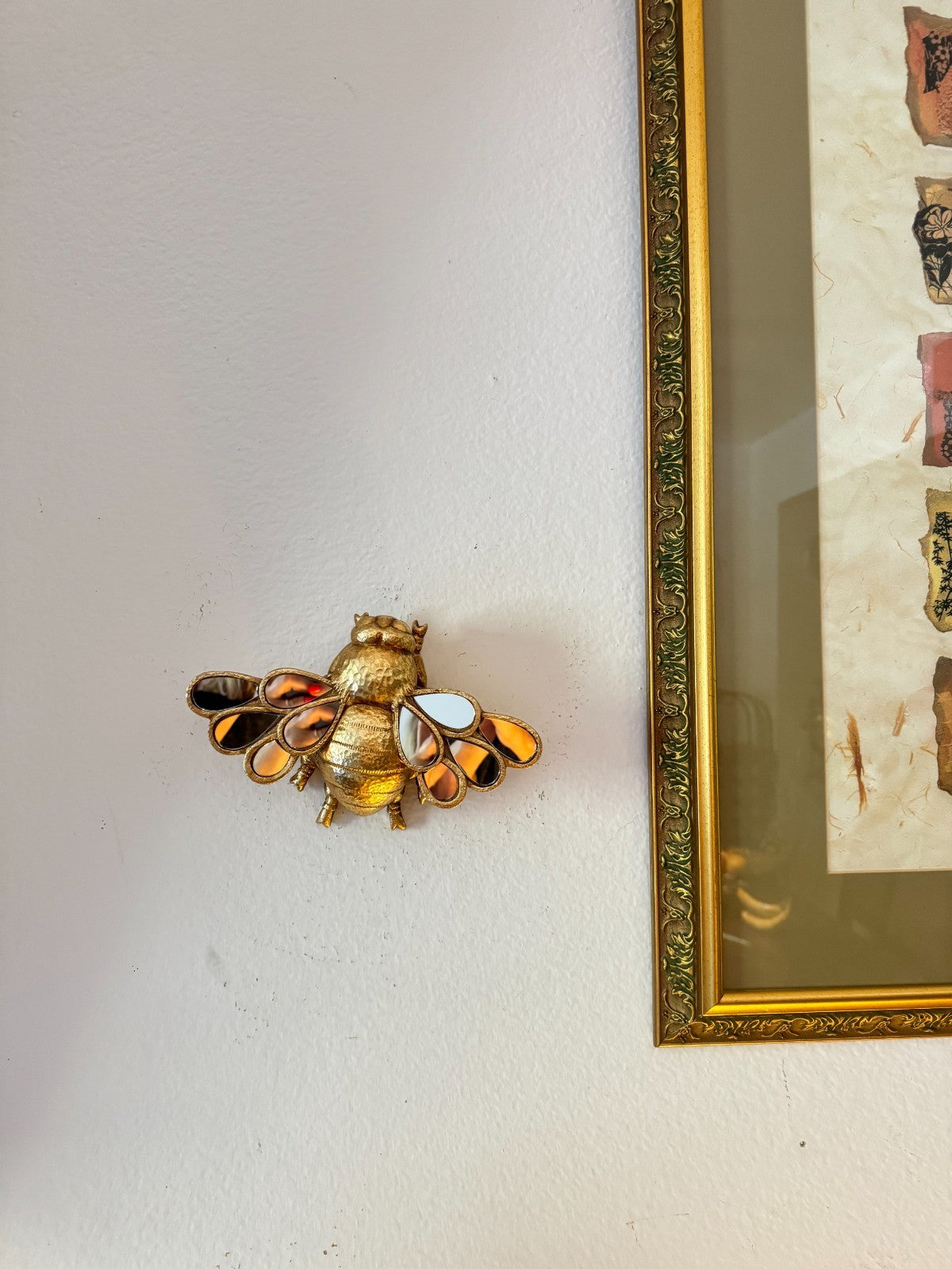 Golden Resin Bee Wall Decor with Mirror Wings –Creative Home Decor Insect Art,