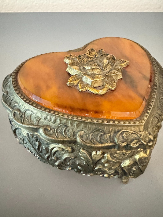 Vintage Heart-Shaped Musical Jewelry Box – Ornate Floral Metal with Amber-Look