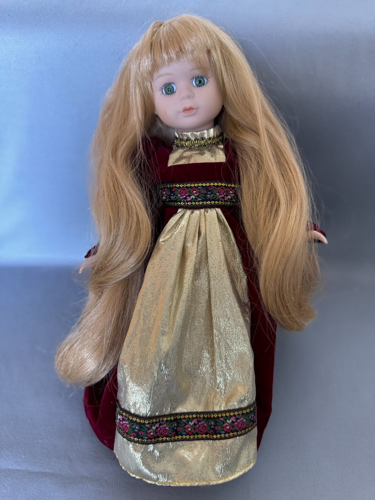 VTG 1995 Disney Princess Rapunzel Doll 12" Porcelain Brass Key Barbara Elizabeth