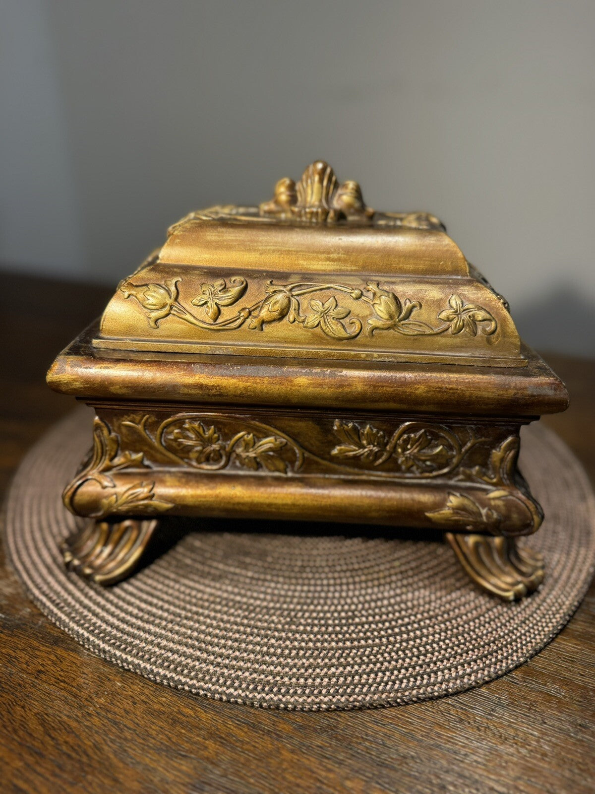 Vintage Handcrafted Jewelry Box Antic Style Design Stone