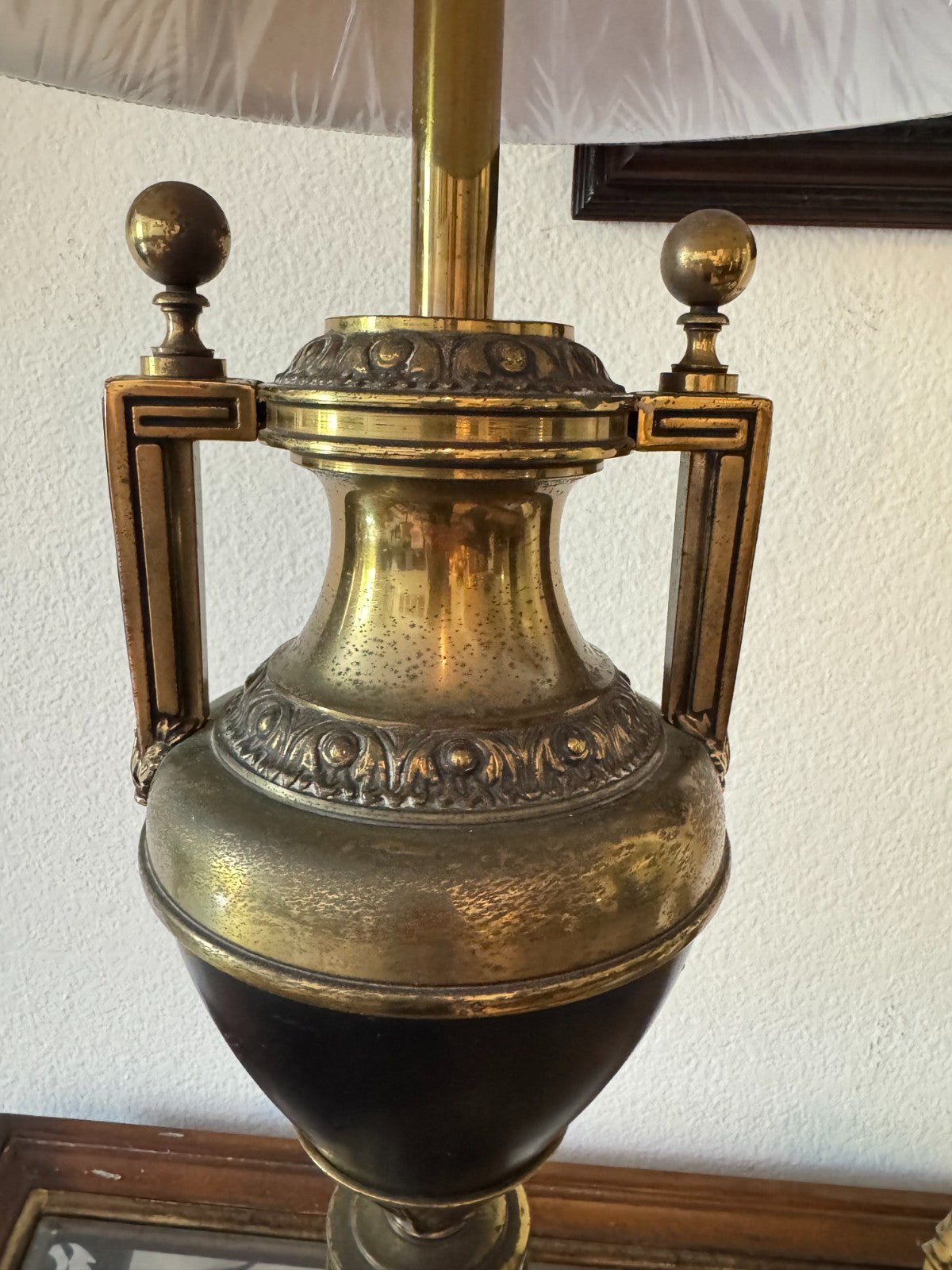 Vintage Neoclassical Style Urn Table Lamp with Brass & Black Finish – 33” Tall