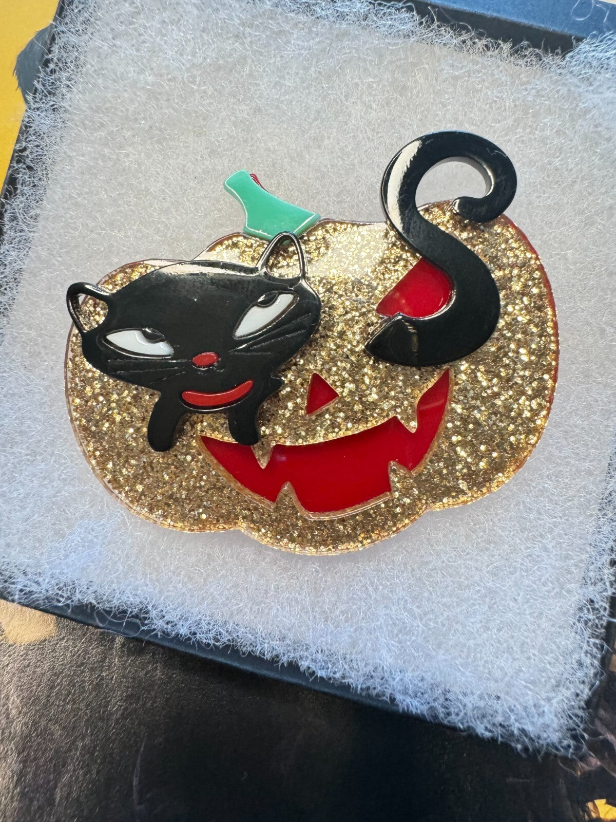 Cat Pumpkin Brooch |Halloween Party  Pin| Women Unisex| Free Shipping 2-5 Days