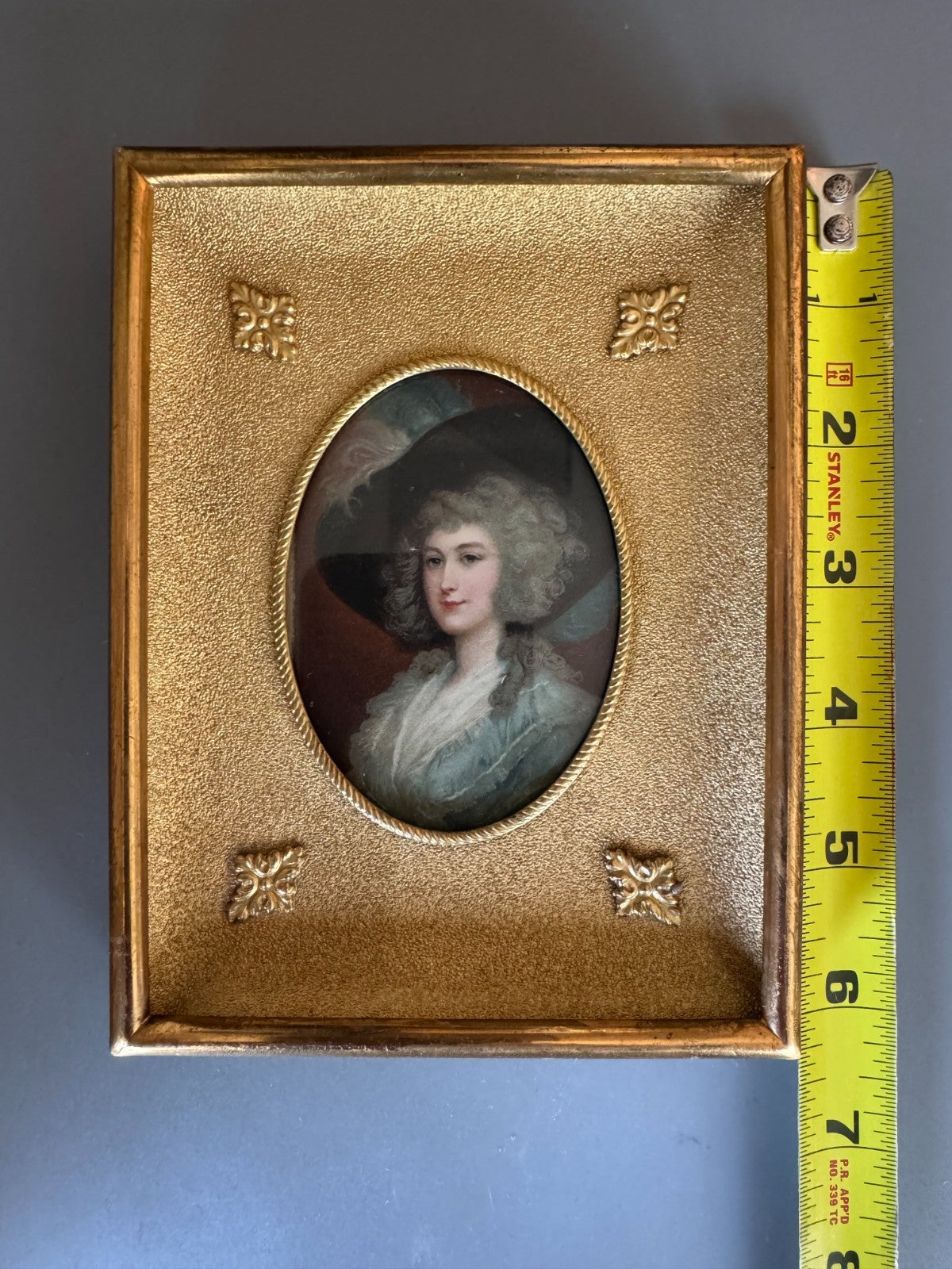 Antique Miniature portrait of a woman.18-19th-century Gold Frame 5x6.5” Oval