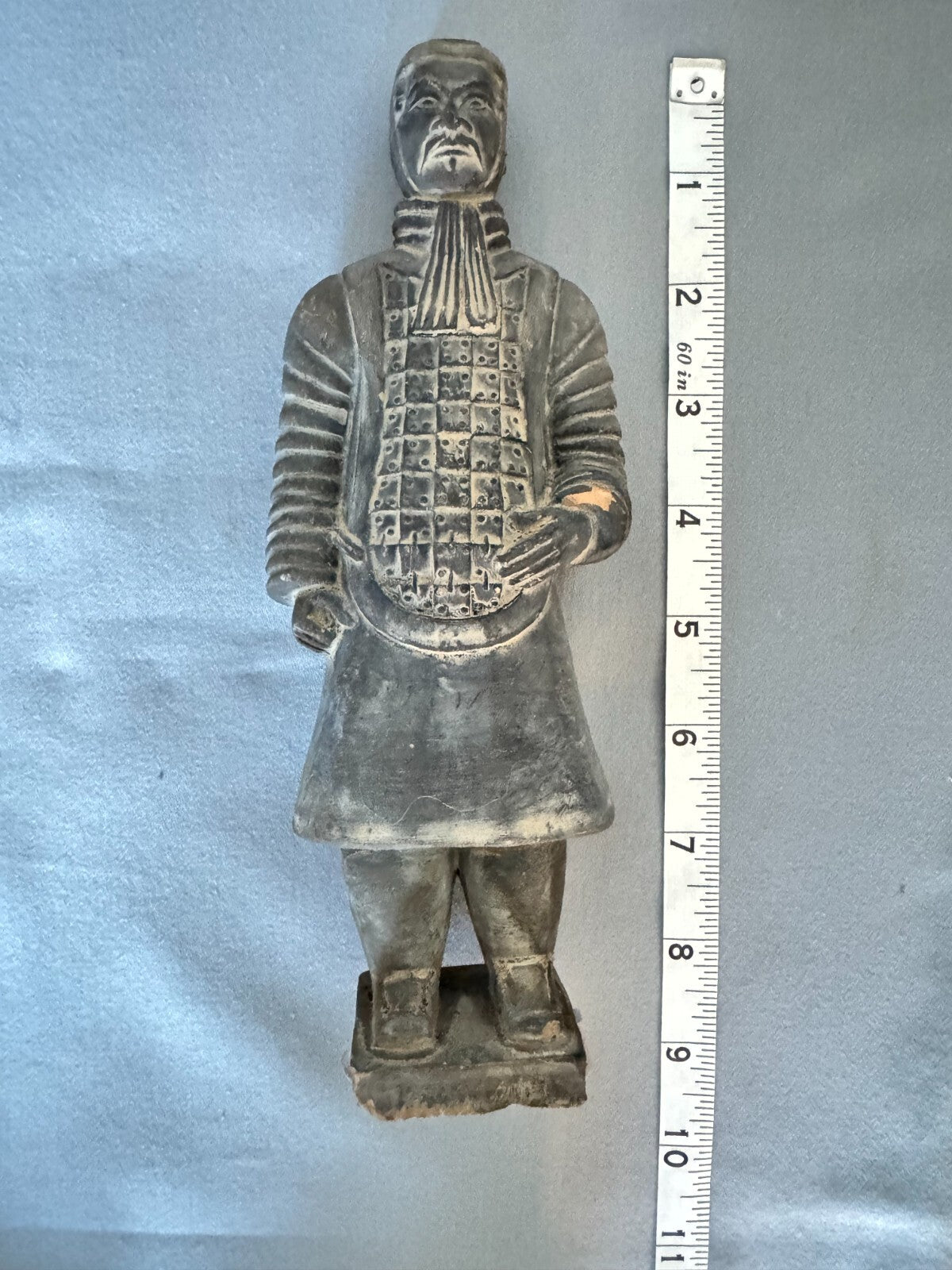 2 Vintage Chinese Terracotta Statues Warriors Soldiers   Figurine Hand -Carver