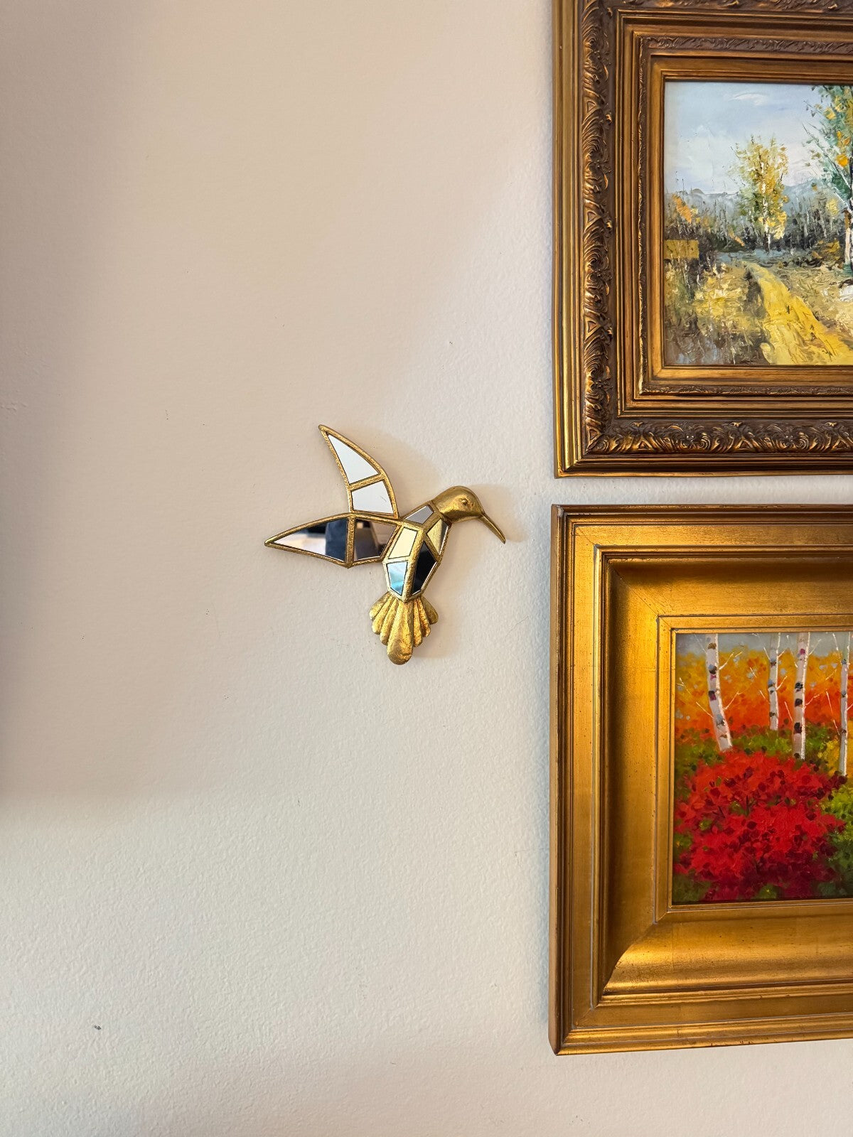 Mirror-Inlaid Resin Art Deco Style Hummingbird Wall Sculpture Home Decor