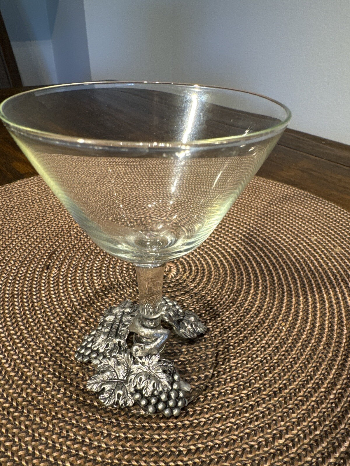 Wine Grass With Ornament On The Bottom 95% Silver
