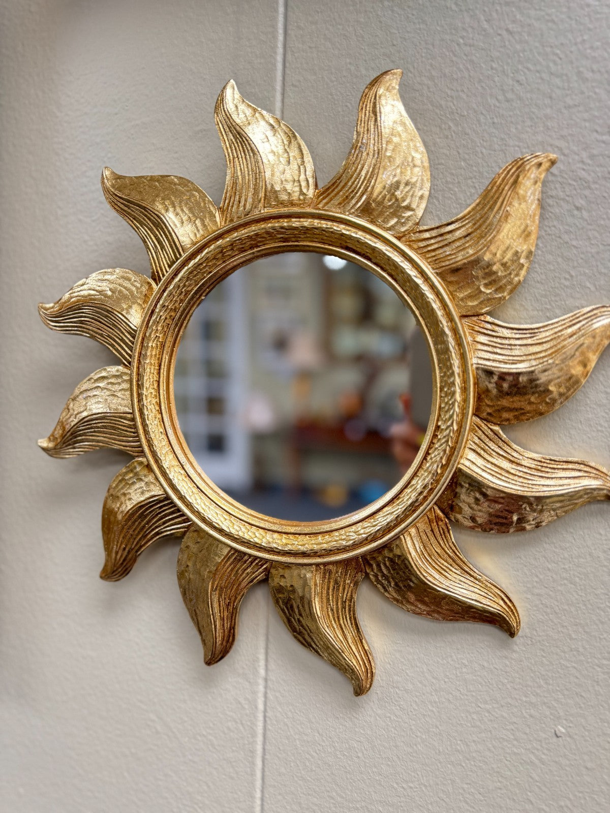 Gold Sunburst Wall Mirror Round Resin Decorative Accent 12” – Brand New