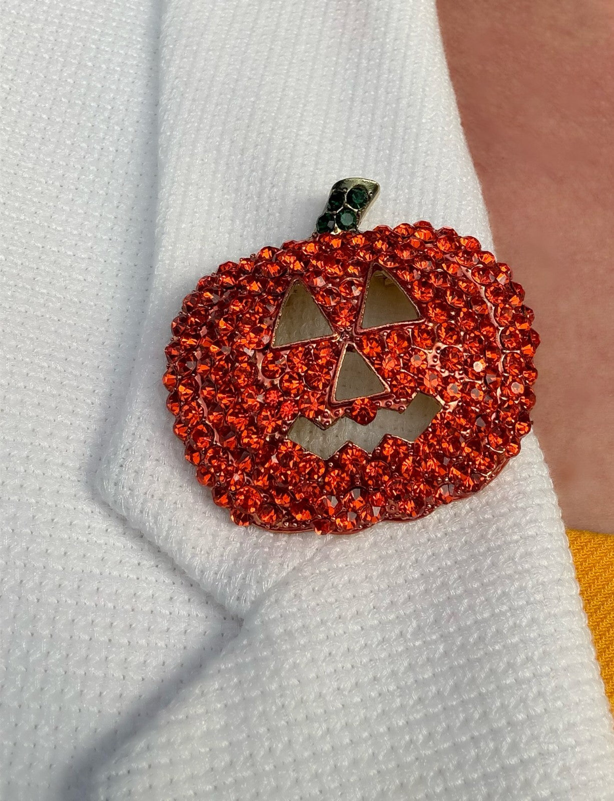 Rhinestone Pumpkin Brooch Halloween Party Pin Women unisex Free Shipping 2-5 Day