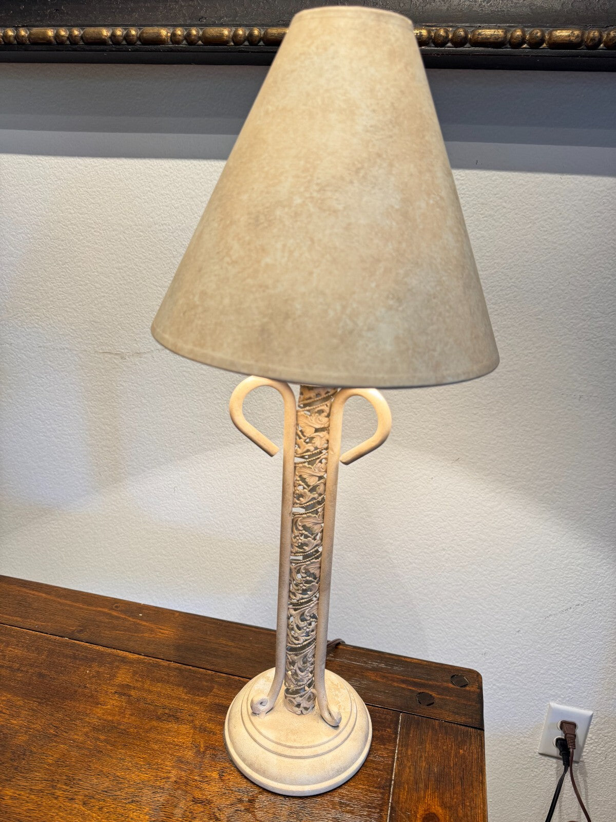 Vintage Beige Ornate Table Lamp with Textured Shade - Elegant Design