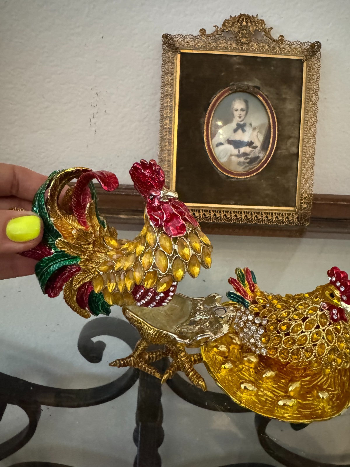 Colorful Set Rooster & Hen Jeweled Trinket Box  – Hinged Jewelry Storage Figurin