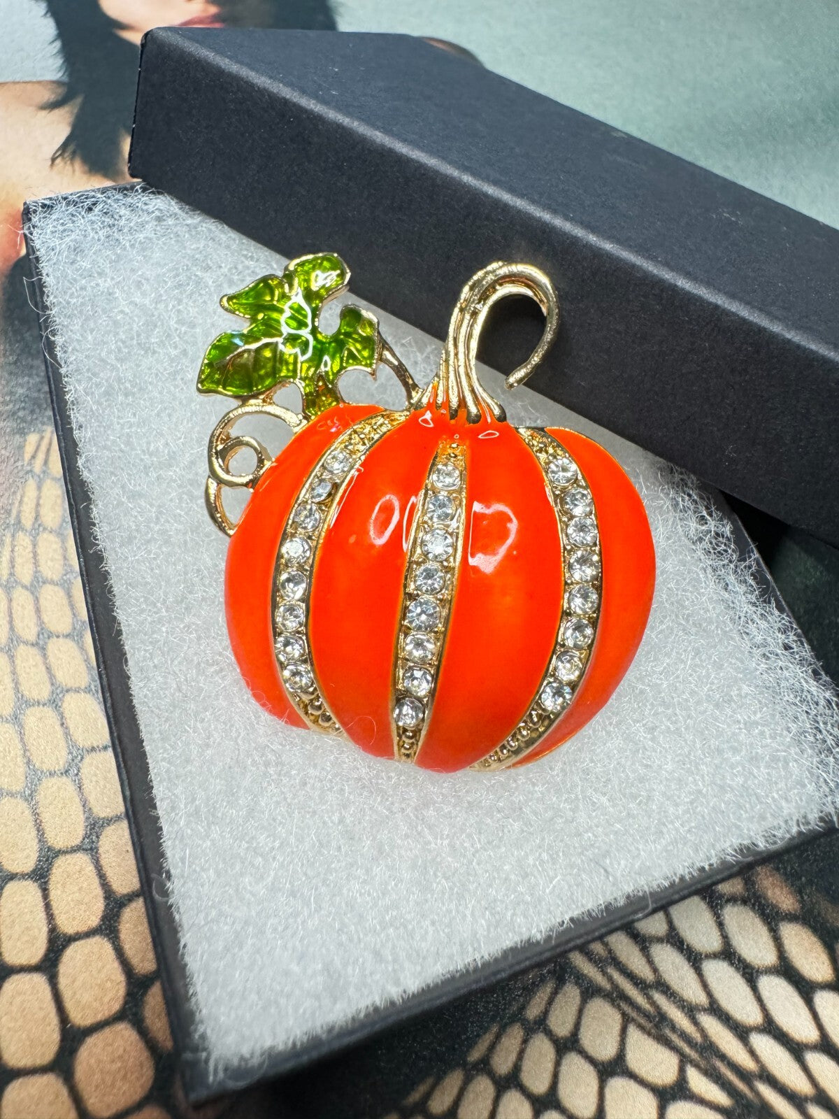 Rhinestone Pumpkin Brooch Halloween Party Pin Women unisex Free Shipping