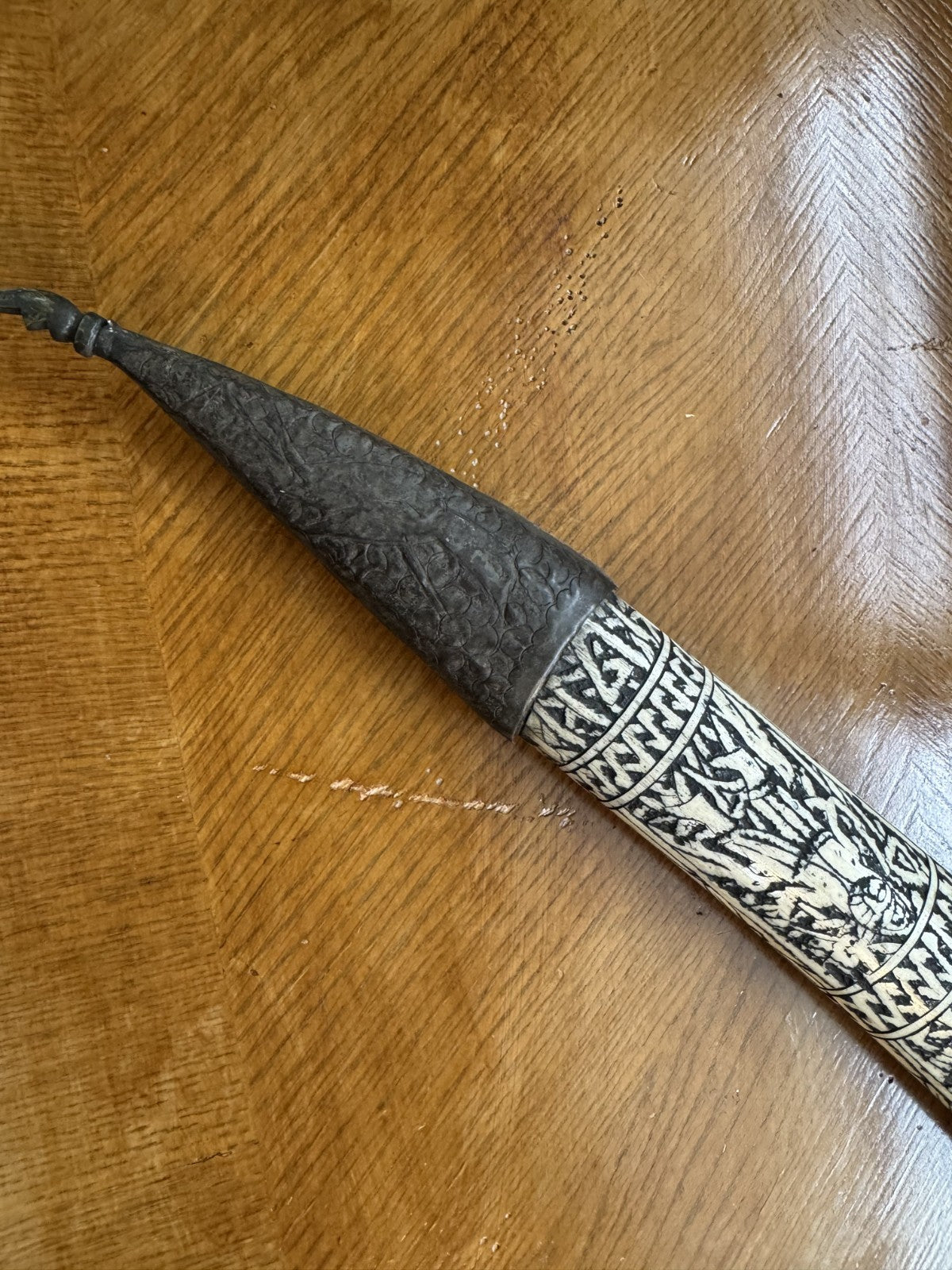 Antique Persian Ritual Atom (Atham) Dagger Ornate Scabbard & Etched Blade 19th C