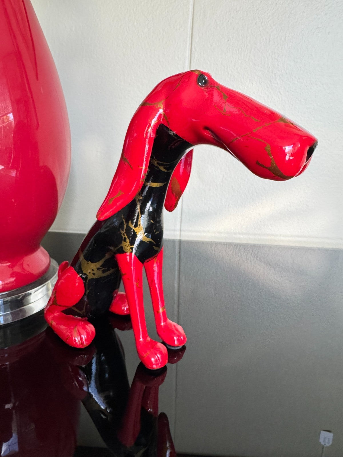 Modern Red & Black Resin Dog Figurine – 8.5” Abstract Hound Sculpture Brand New