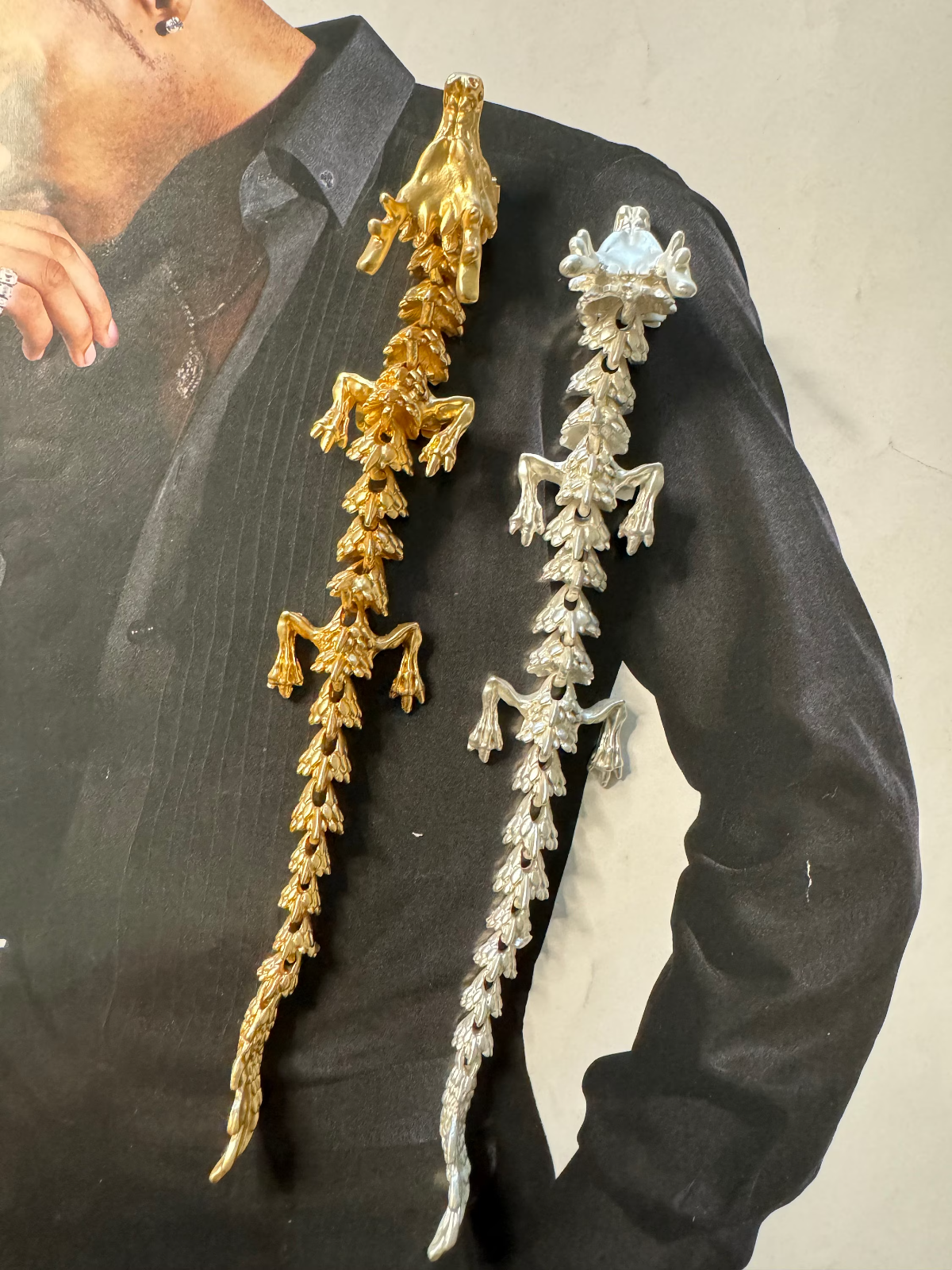 Long Dragon  Brooch Gift Box Women Man Unisex Pin  Free  Shipping 2-5 Days
