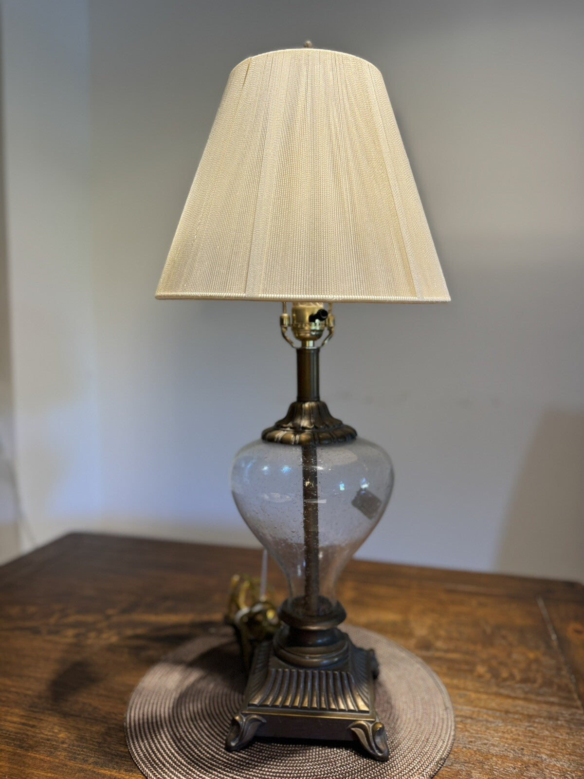 Vintage Mid Century Retro 1970s Murano Style Glass Brass Light Up Base Lamp