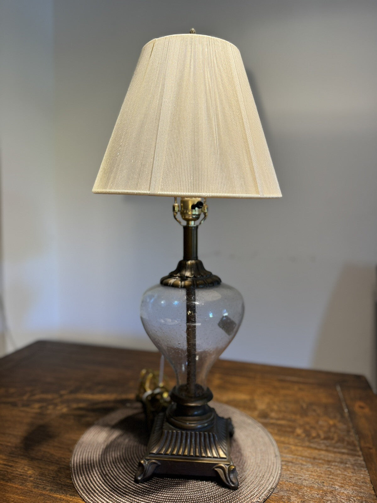 Vintage Mid Century Retro 1970s Murano Style Glass Brass Light Up Base Lamp