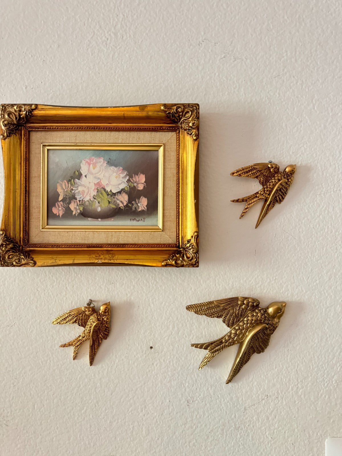 Golden Resin Flying Swallows Wall Decor – Set of 3 Birds (1 Large 7”, 2 Small 5”