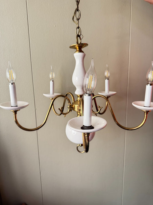 Vintage Brass & White Porcelain 5-Light Chandelier – Elegant Classic Hanging