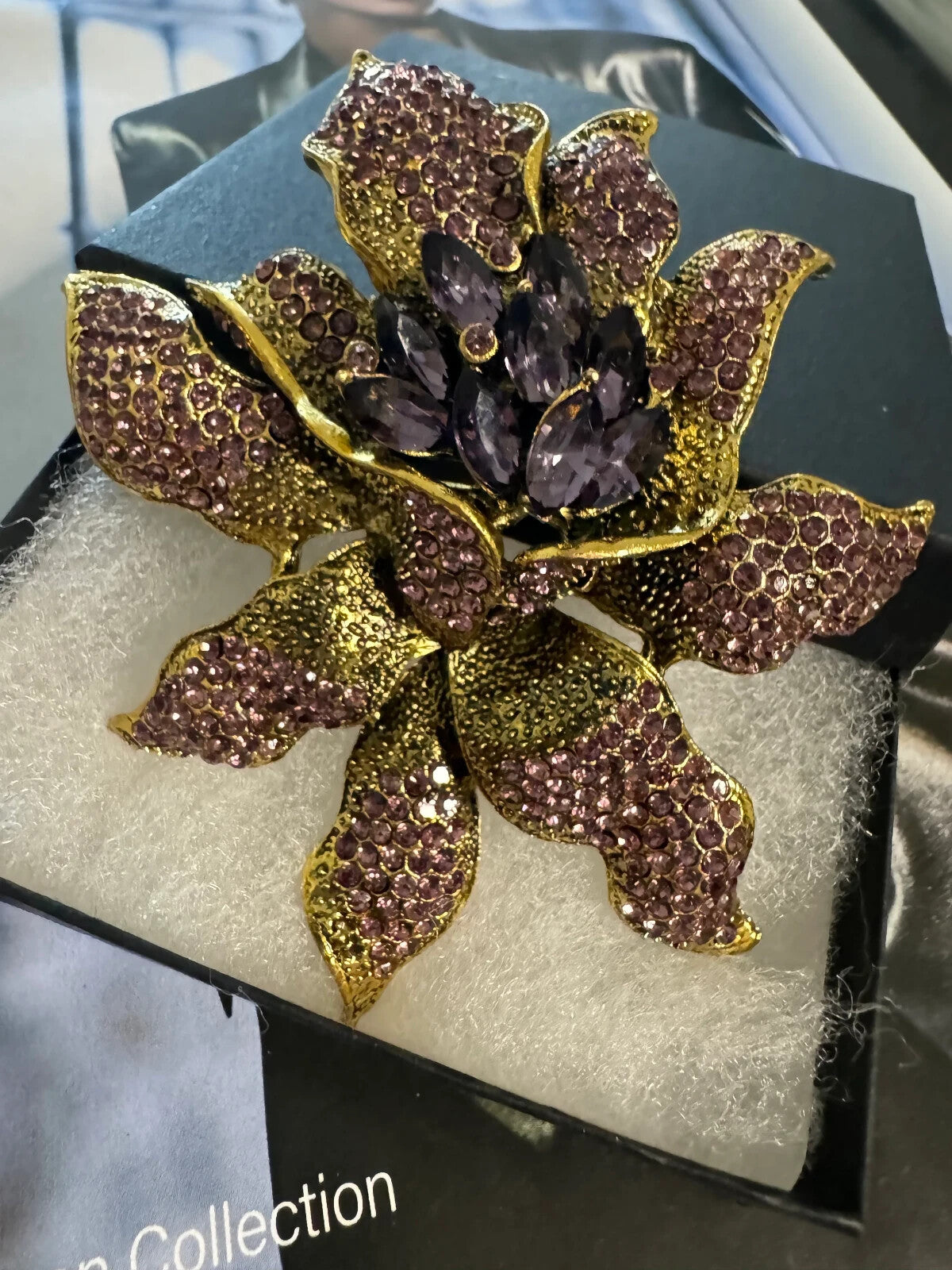 Orchid Brooch Fast Free Shipping   Gift Box Women Unisex Party Pin Brooches