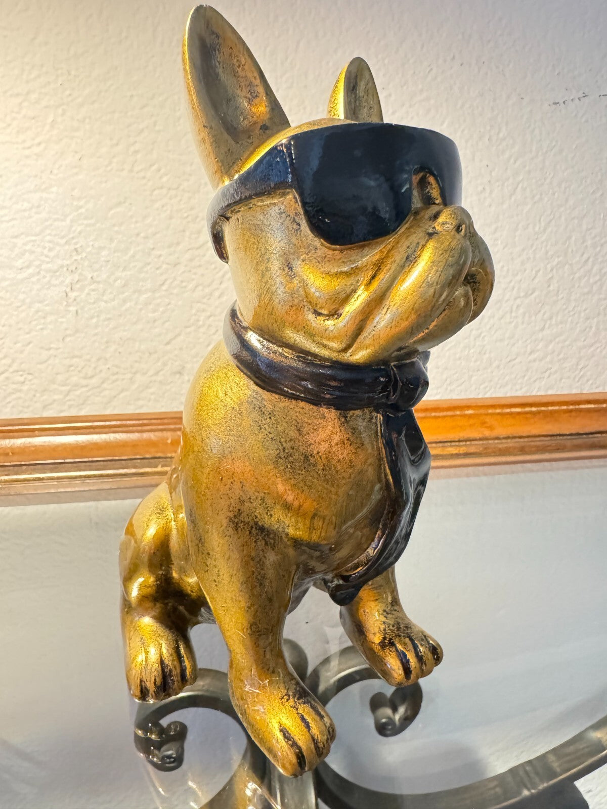 Gold Resin French Bulldog Figurine with Sunglasses & Scarf – Cool Modern Decor.