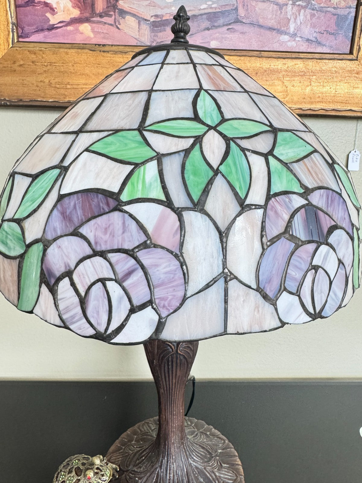 Tiffany-Style Stained Glass Table Lamp with Floral Shade & Bronze-Tone Base – 20