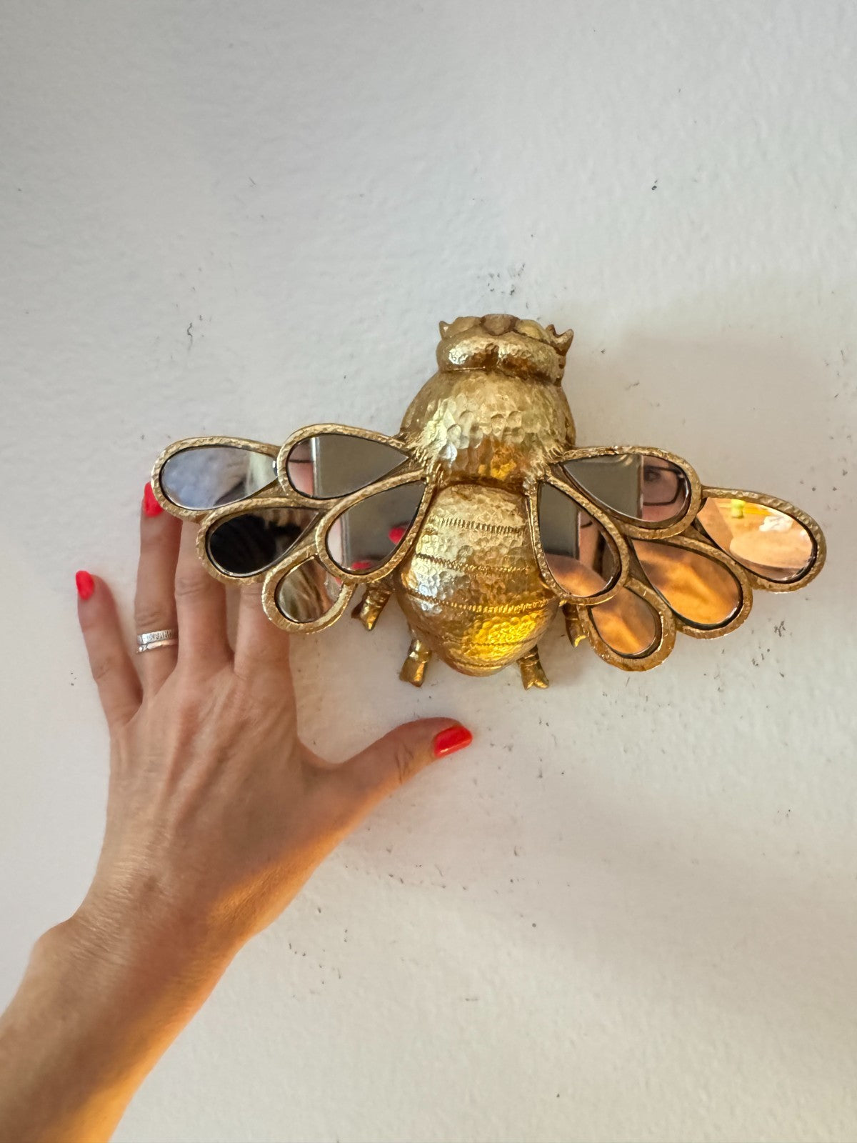 Golden Resin Bee Wall Decor with Mirror Wings –Creative Home Decor Insect Art,