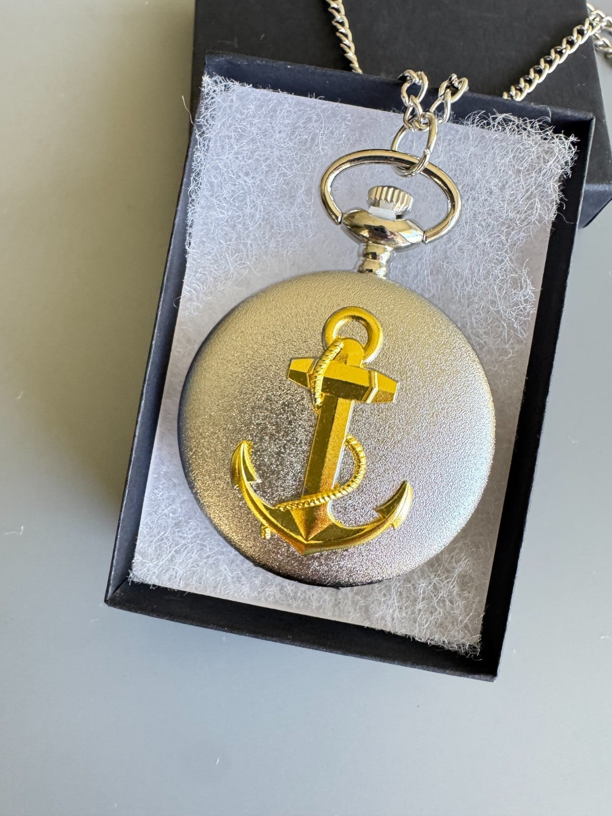 Nautical Anchor Pocket Watch with Chain – Silver & Gold Tone Maritime Design, Gi