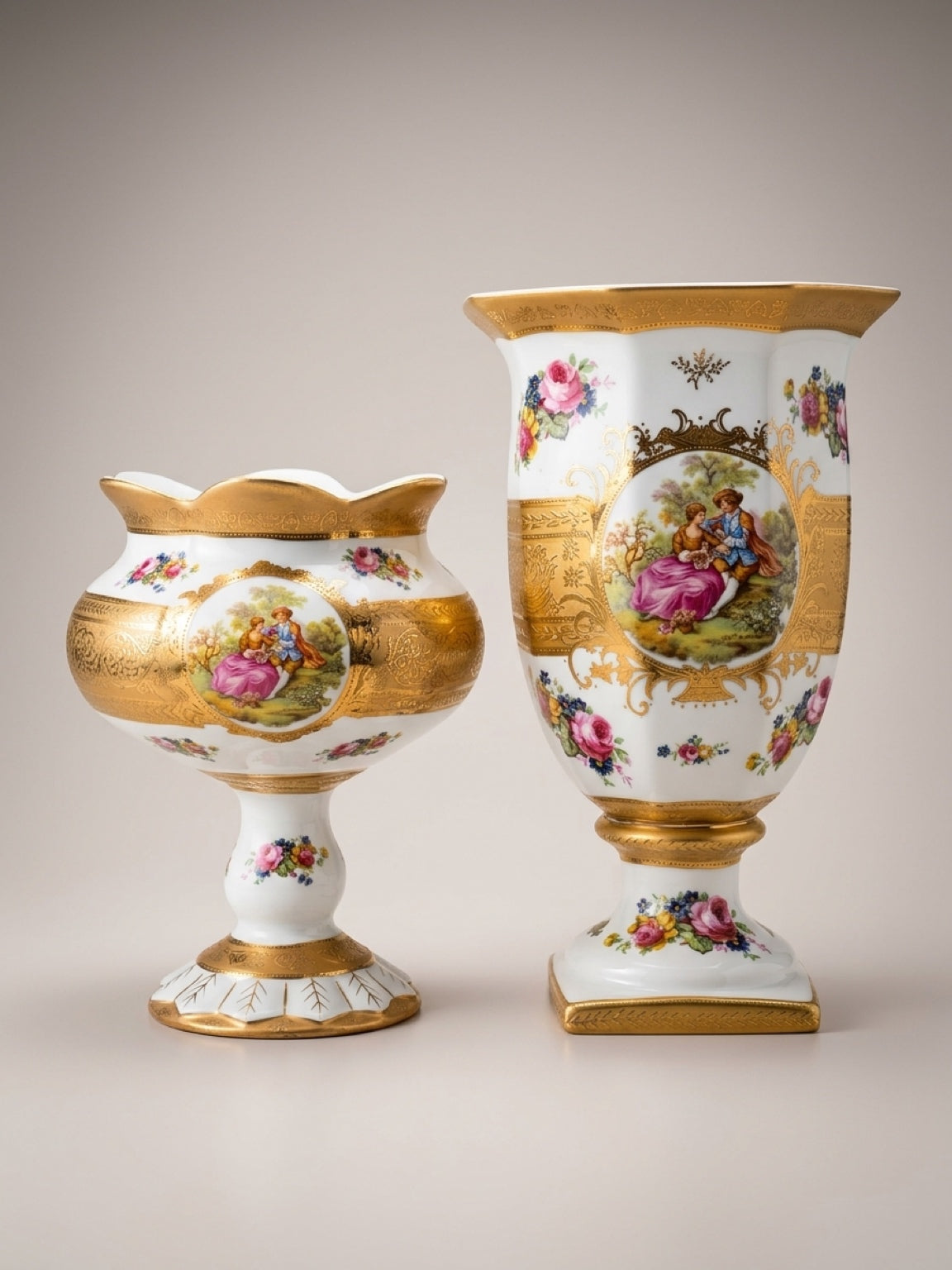 Vintage Fragonard Romeo & Juliet Gold Gilt Porcelain Vase Urn Set of Two