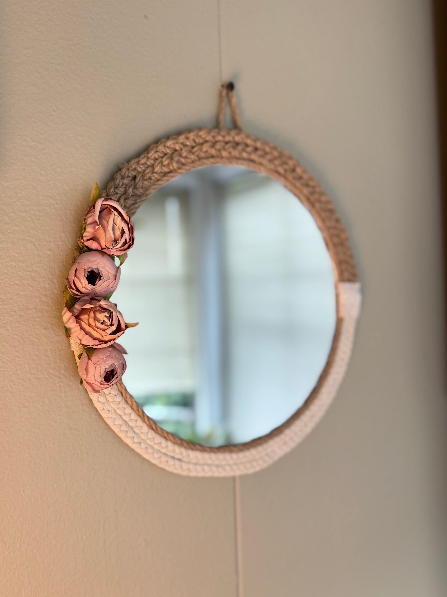 Boho Round Wall Mirror with Rope Frame & Floral Accent, Small Decorative Jute Mirror Wall Décor