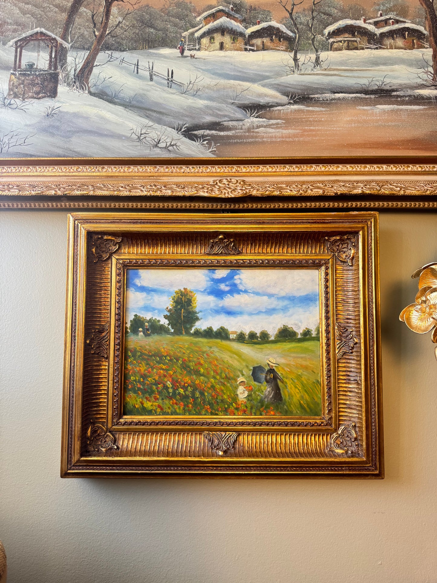Claude Monet “Poppies, near Argenteuil” Framed Oil Painting Reproduction – Ornate Gold Frame